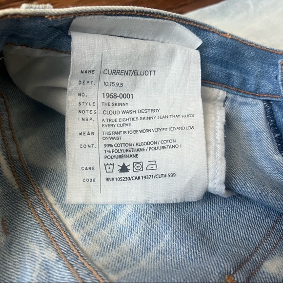 Current Elliot Distressed Denim - Picture 2 of 3